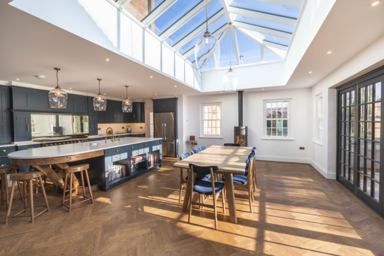 Flat Lantern Roof Design: What to Know Before Buying